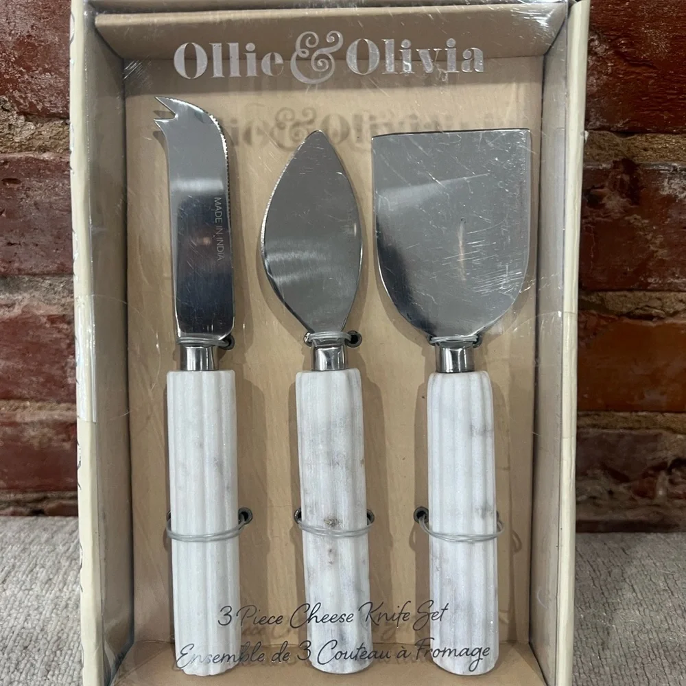 New!‎ Ollie & Olivia Silver and Marble Cheese Knife Set